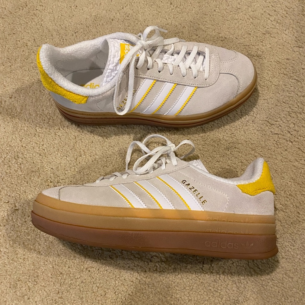 Adidas Gazelle sneakers